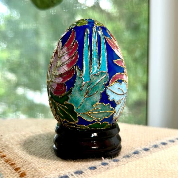 Vintage Cloisonné Enamel Egg with Floral Design on Wood Stand – 3” Tall - Picture 2 of 9
